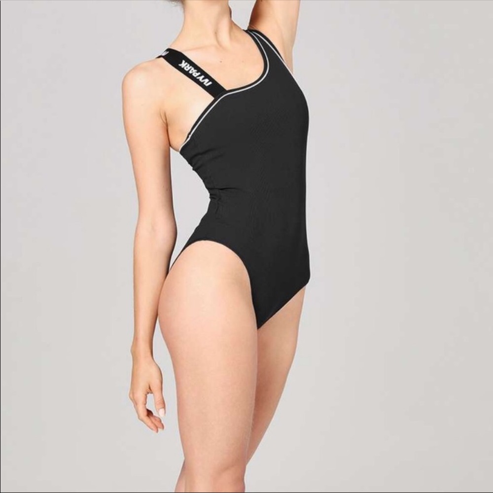 IVYPARK•Elastic Logo Asymmetrical Bodysuit• NWT•LG
